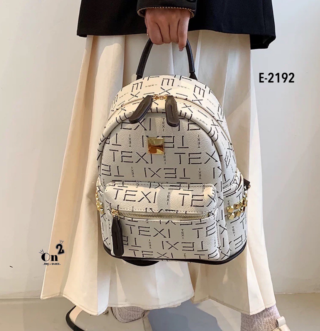 มาแล้วค่า เป้ Collection ใหม่ล่าสุด สวยไม่ไหว รุ่น everyday bag เป้ได้ สะพายได้พกใบเดียวจบ งานซิปใช้งานง่ายค่า