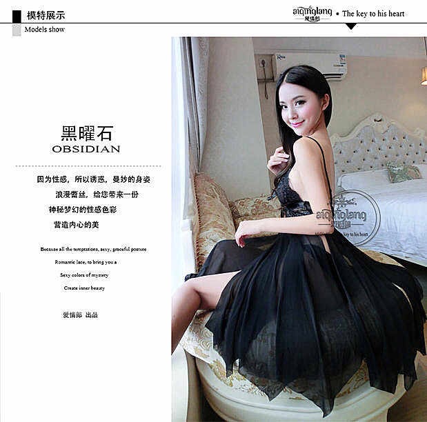 สายเดี่ยว เซ็กซี่ สีแดงไวน์ แหวกขา สีด้าน สวย เก๋ เซ็กซี่ แบบมีระดับมากๆคะ เนื้อผ้าดีมาก มีน้ำหนัก ทิ้งตัว +G string เข้าชุดคะ