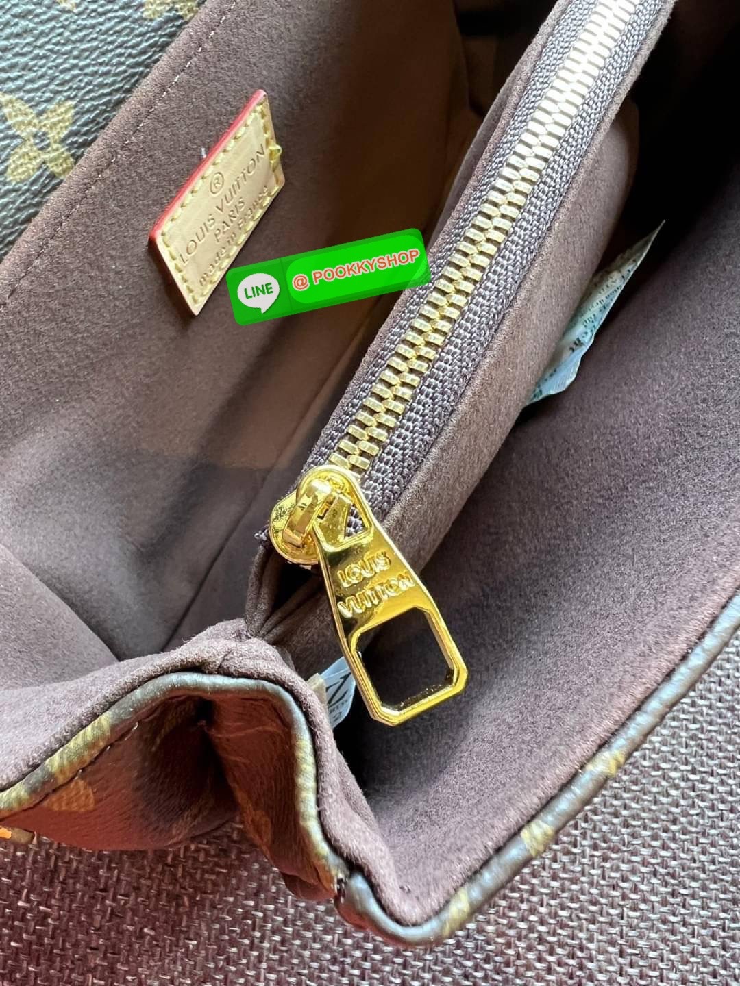 Back in stock มาค่ะใครรออยู่! ❣️ละมุนตาละมุนใจกับน้องเลยค่ะ หนึ่งในรุ่นที่สาวๆต้องมี ห้ามพลาด #ทำใจว้าวุ่นมาก😘 Louis Vuitton Pochette Métis East West 💌พร้อมส่งที่ไทย Luxury ไปกับ LV premium gift duty free ตปท. หนังแท้นิ่มอย่างดี สวย