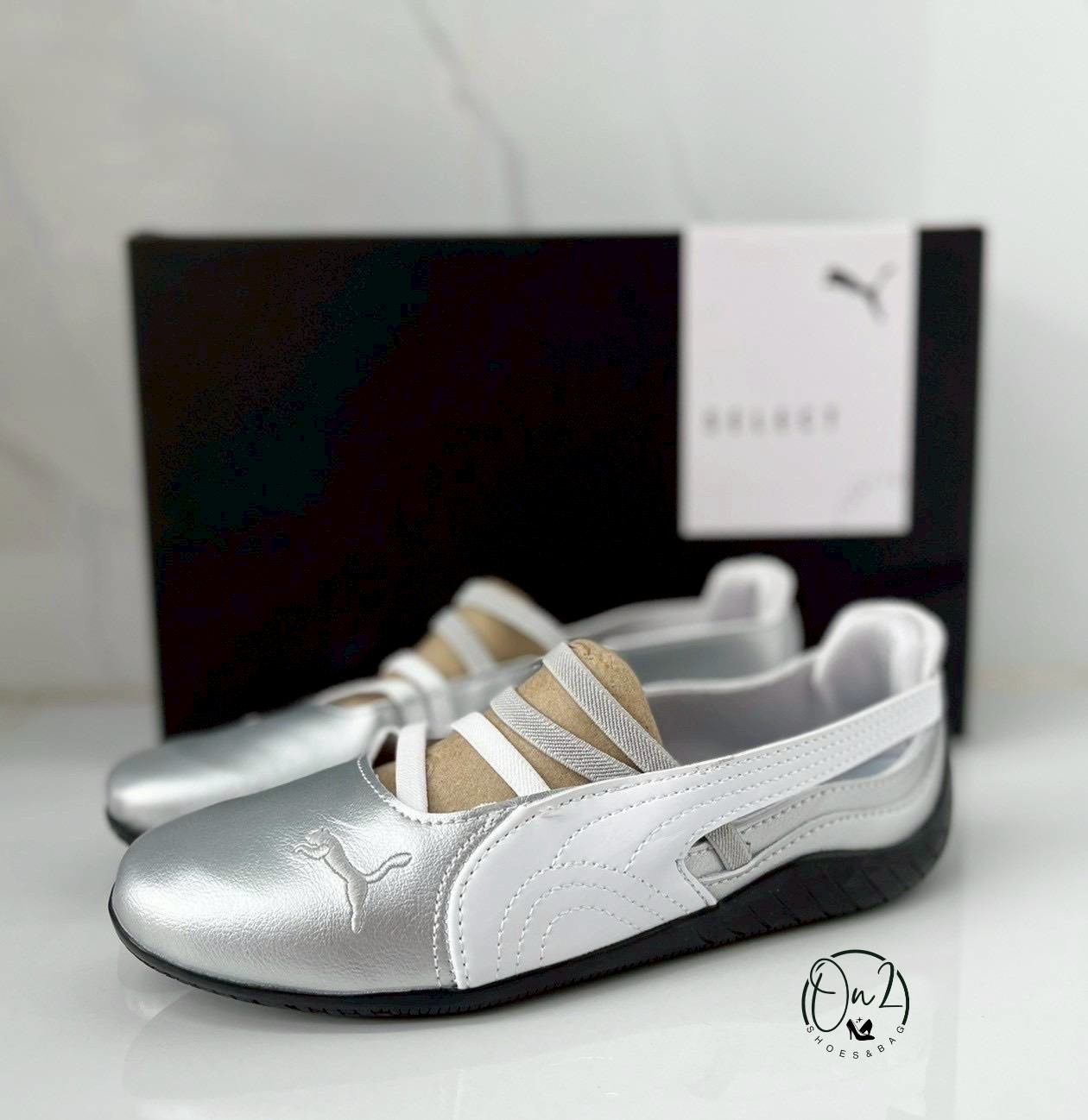 PUMA SNEAKERS รองเท้าผ้าใบ PUMA งานใส่สลับแท้ ทรงสวยงานจริงสวยเป๊ะมากๆค่ะใส่ไปเรียน ทำงาน วิ่ง ใส่ไปยิมส์ ใส่ออกกำลังกาย ใส่แฟชั่น ใส่ชอปปิ้ง ก็สวยมาก ไซส์มาใส่ได้ทั้งชายและหญิงเป็นอีกรุ่นที่ไม่อยากให้พลาดกันจ้า