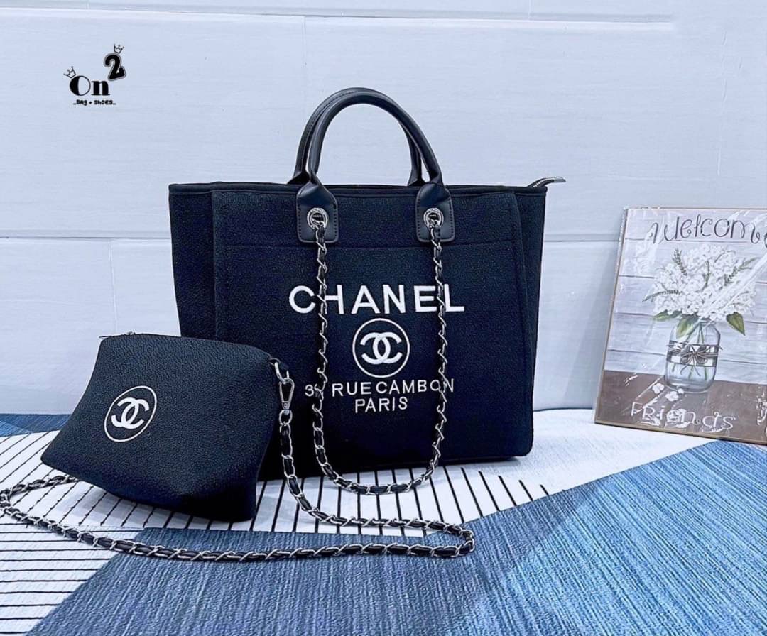 Chanel Bag Chanel ทรง tote ผ้าทวิตหน้าปักโลโก้แบรนด์ ใบใหญ่จุของได้เยอะ สาวๆนักช้อปห้ามพลาดน้า
