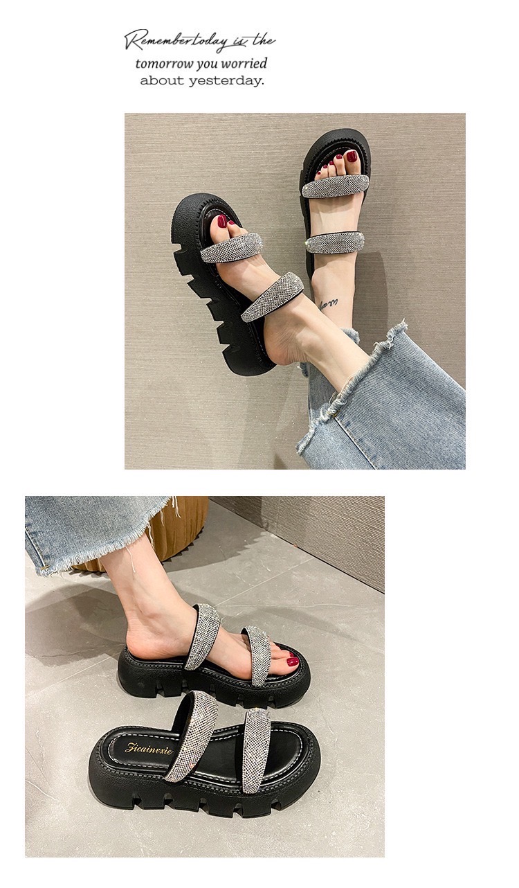 (n)(e)(w) (a)(r)(r)(i)(v)(a)(l) พร้อมส่งค่ะ รองเท้างานเกาหลี งาน💎เพชรเวอวังอลังการ สวยยืน1 🥇มาแล้วจ้าทรงสวยอย่างดี งานเกร๋เรียบหรูดูแพง ตัวนี้ห้ามพลาด ใส่สบายจะแมตช์กับกางเกง👖หรือกระโปรง👗ก็ได้ค่ะ แม่ค้าคอนเฟริม ห้ามพลาดเลยจ