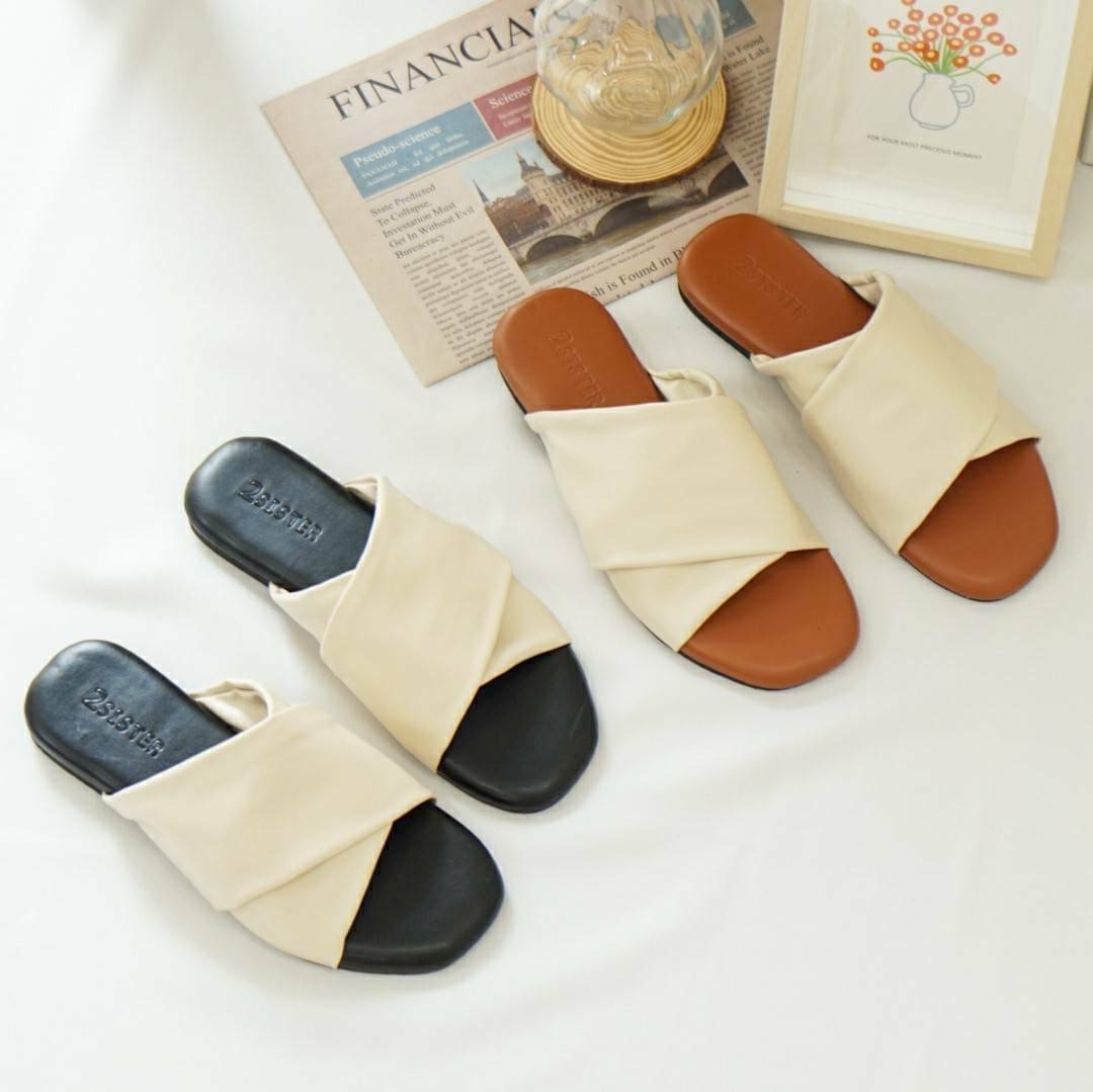 รองเท้าแตะ งานกล่อง คุณภาพดี น้องน่ารัก นุ่ม นิ่ม ที่สุดแล้ว ใส่แล้ว ชิคมาก แมชง่าย ได้ทุกลุคเลยค๊า