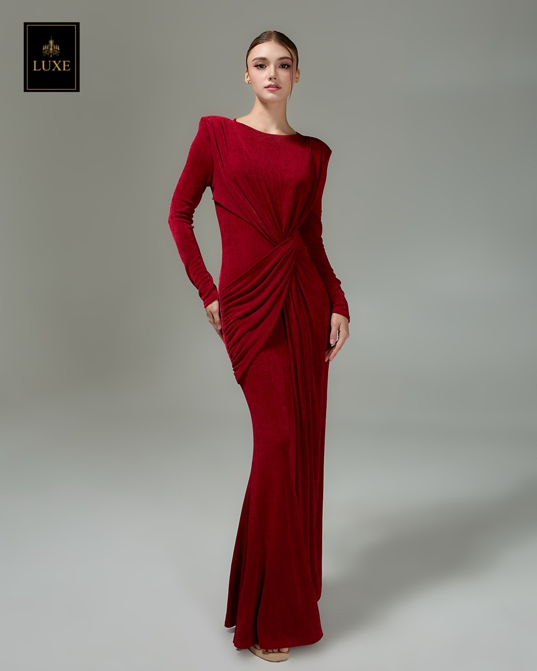 เดรสแฟชั่น แม็กซี่เดรสเสื้อคอกลมแขนยาว เสริมไหล่ กระโปรงยาวคลุมข้อเท้า