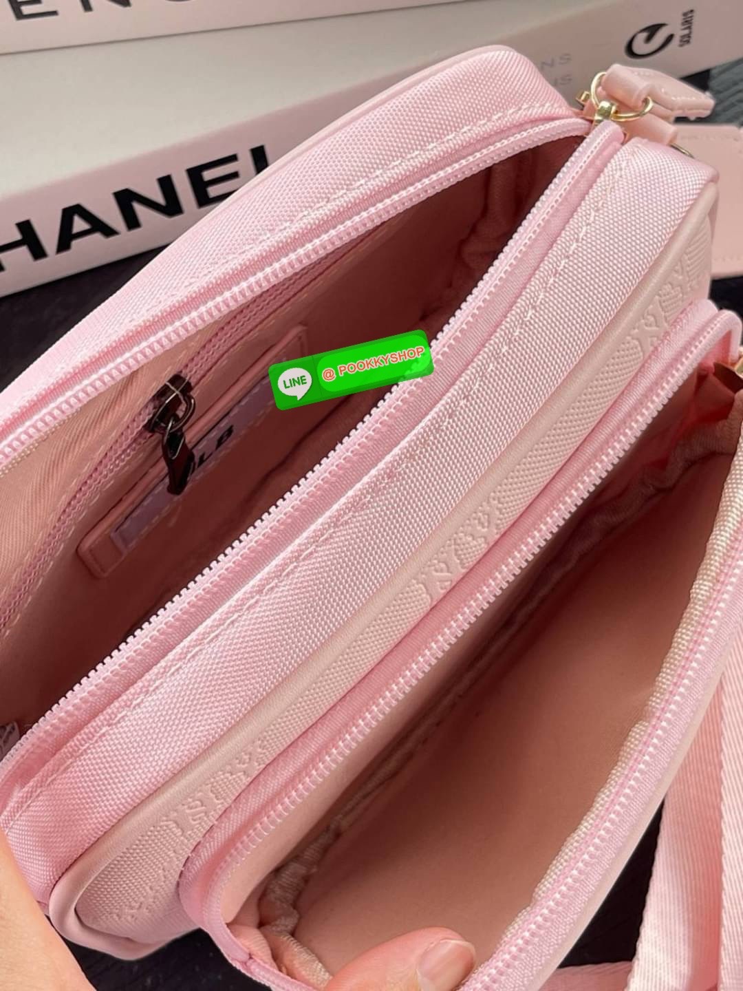 MLB แท้ Outlet กระเป๋าทรงกล่อง มีซิป 2 ช่อง ใส่ของได้เยอะ สายสปอร์ตสุดเก๋ มาพร้อมที่ห้อยบัตร