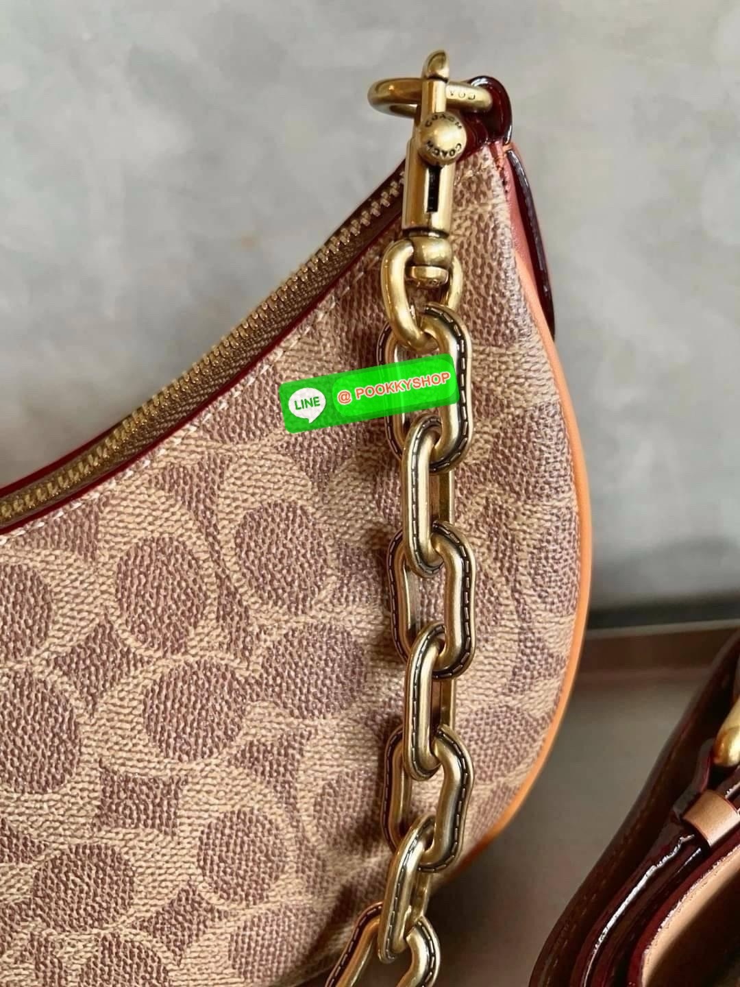COACH MIRA SHOULDER BAG((CM582//583)) 💌เอาอะไรมาไม่คุ้ม ใบเดียวเอาอยู่ตลอดวันไม่ว่าจะตอนกลางวันหรือใช้ไปปาตีร์กลางคืน! หนังแท้อย่างดี นิ่มสวยคลาสสิคมากๆ
