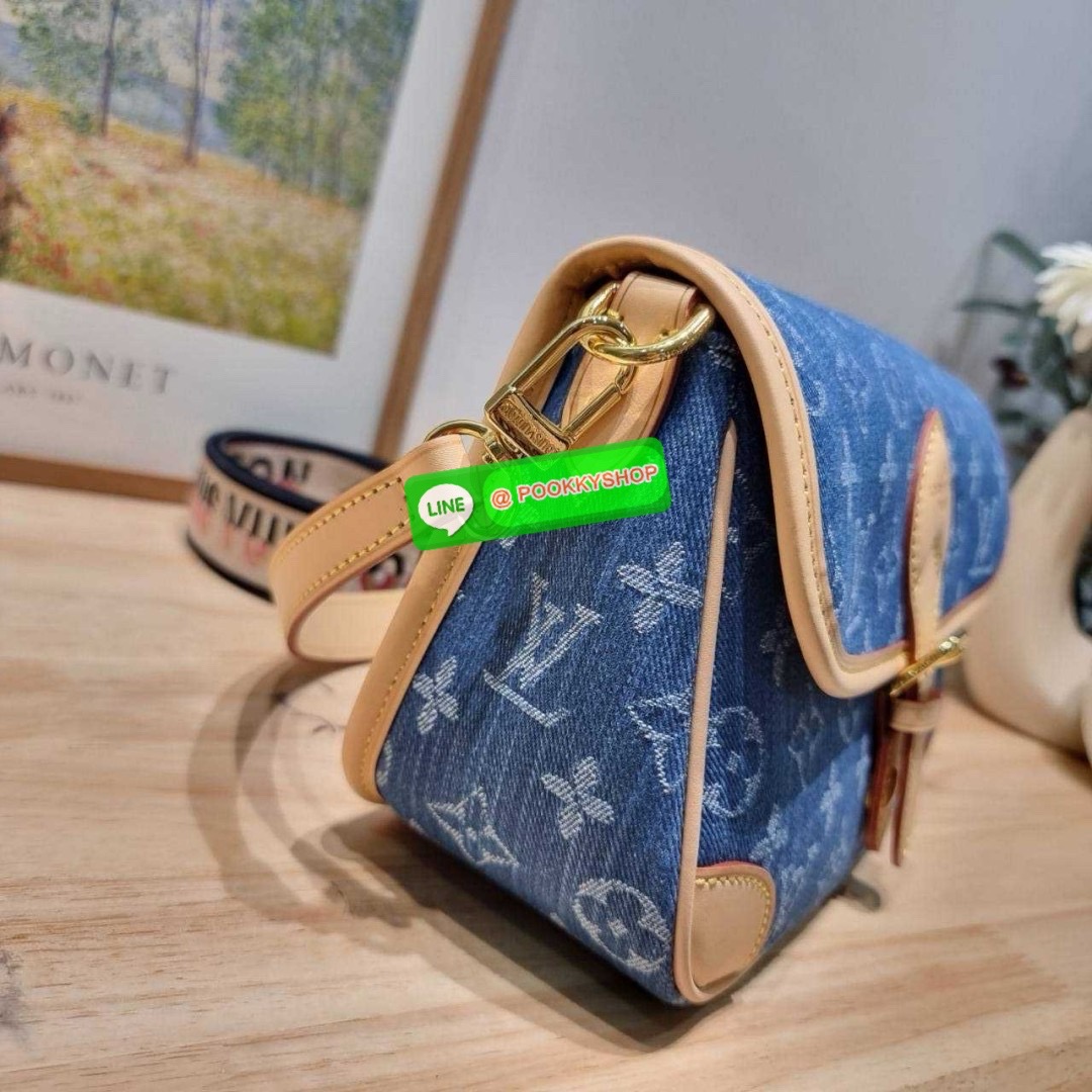 LV diane monogram denim bag 🔆 Details กระเป๋ามัลติฟังก์ชั่นสุดคุ้มจากเคาน์เตอร์ dutyfree ดีไซน์ใหม่ ออกมาได้น่ารักน่าใช้มากๆ สียีนส์สวยมีเสน่ห์