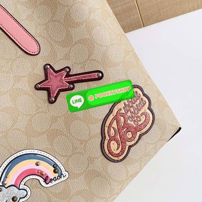 Coach DISNEY X COACH CITY TOTE IN SIGNATURE CANVAS WITH PATCHES (COACH C3724) IM/LIGHT KHAKI MULTI