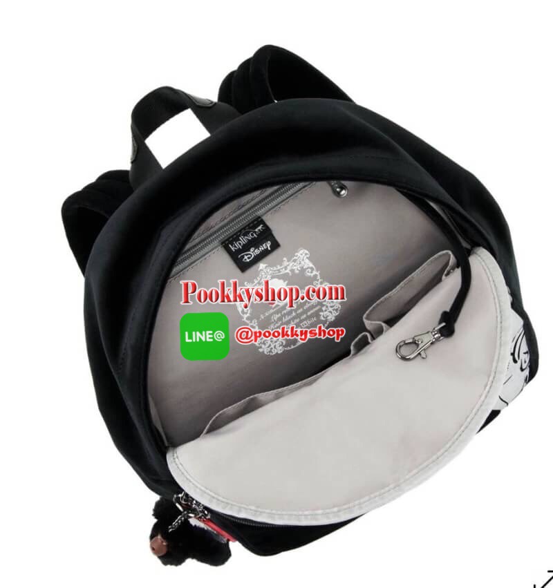 Don’t Miss! Kipling Disney’s Snow White Paola Satin Backpack กระเป๋าสะพายเป้รุ่นหายาก Limited Edition วัสดุ Velvet+Polyester 100% กำมะหยี่สีดำด้านหน้าลายสโนว์ไวท์ลิขสิทธิ์แท้จาก Disney น้ำหนักเบา เปิดปิดด้วยซิปสะดวกใช้หัวซิปแบรนด์สวยดูดี มีช่องซิปด้านหน้า