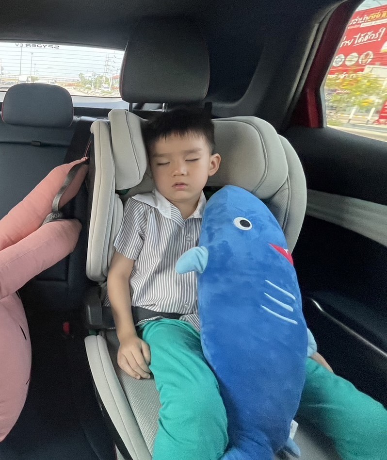 Welldon Booster คาร์ซีทพี่โต (บูสเตอร์) รุ่น Denfender สำหรับ 3-12 ปี มาตรฐาน i-size ติดตั้งระบบ Isofix