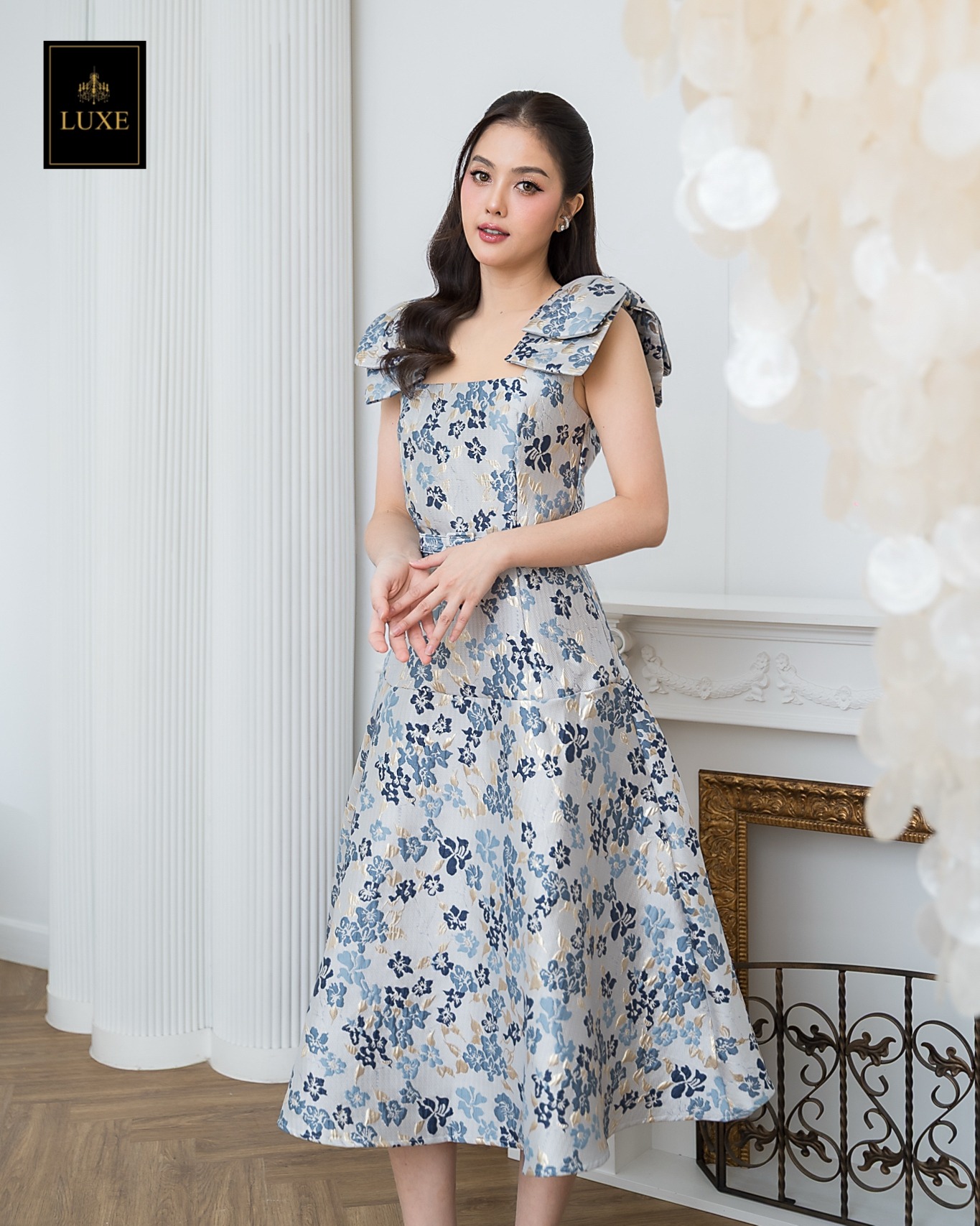 เดรสแฟชั่น เดรสเสื้อกล้ามแขนกุด กระโปรงบาน