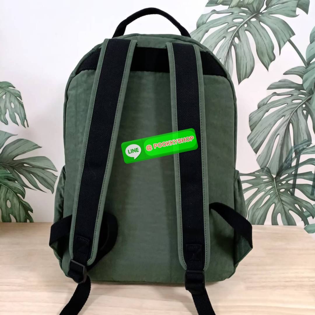 KIPLING Seoul Large 15" Laptop Backpack กระเป๋าเป้สะพายหลัง วัสดุด้านนอก Nylon ซับใน Polyester รุ่นใหม่เหมาะสำหรับเดินทางระยะสั้น จะซื้อใช้เองหรือมอบเป็นของขวัญก็สวยถูกใจผู้รับค่ะ💖