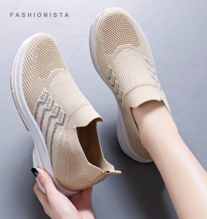 HOT ITEM รองเท้าเพื่อสุขภาพรุ่นใหม่พร้อมส่งค่ะ งานสลิปออนทรงสวมสไตล์สปอร์ต เนื้อผ้าหนานุ่มขึ้นทรงยืดหยุ่นดีกระชับหน้าเท้า พื้นยางหนึบยึดเกาะดีเยี่ยม เดินสบายไม่เมื่อย ทรงอูมไม่บีบอัดหน้าเท้า ใครได้ใส่ต้องหลงรักแน่นอน งานสวยตรงปก 100% เป๊ะ ถ่ายงานขายจริงจ้