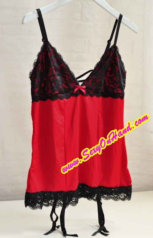 ชุดนอนเซ็กซี่ ชุดนอนสายเดี่ยว สไตล์เดรสสั้นกึ่งคอร์เซ็ต สีแดง แต่งลูกไม้ดำ ติดระบายชาย +สายรัดถุงน่อง (ถอดใส่ได้คะ)+ถุงน่องตาข่าย คุ้มสุดๆเลยคะ