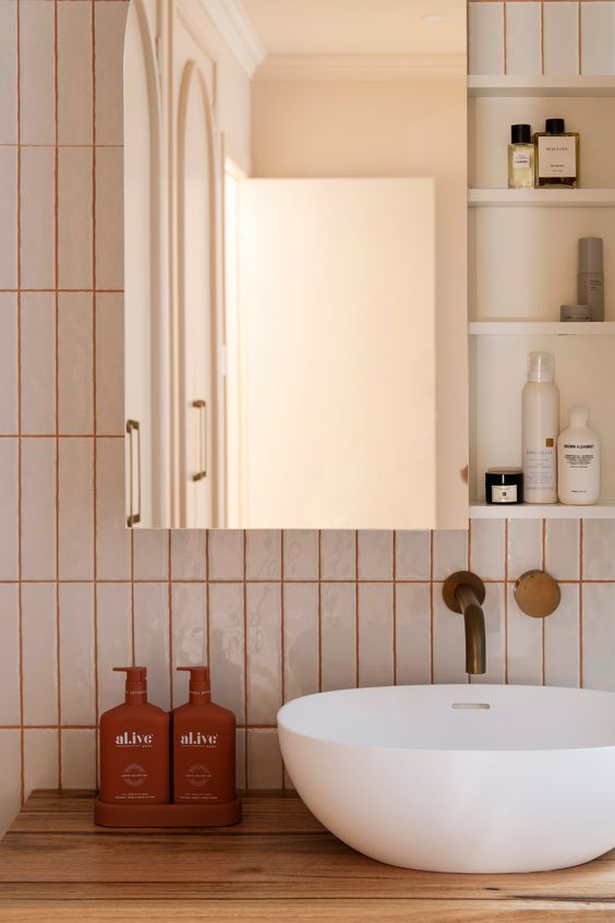 2"x8" Subway Ceramic : Wave สีขาว /ตรม.