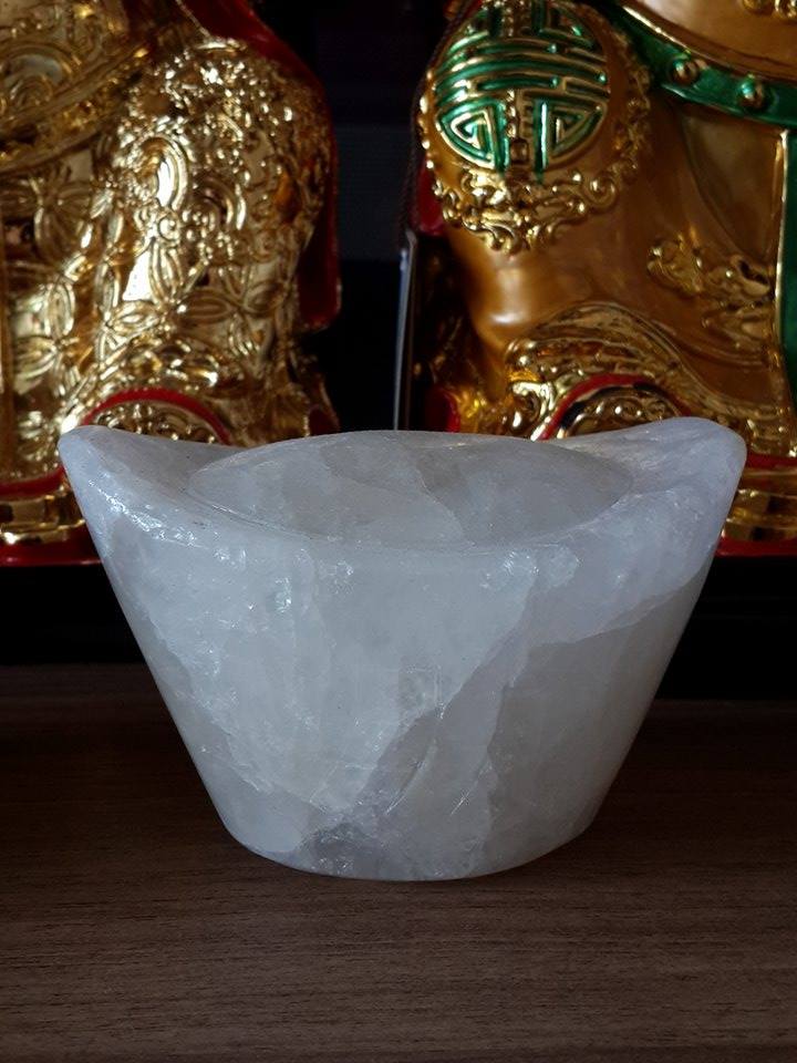 ก้อนเงินก้อนทอง ขนาดสูง 6 เซนติเมตร กว้าง 9 เซนติเมตร (หินหยกน้ำผึ้งแก้ว) (ก้อนละ)