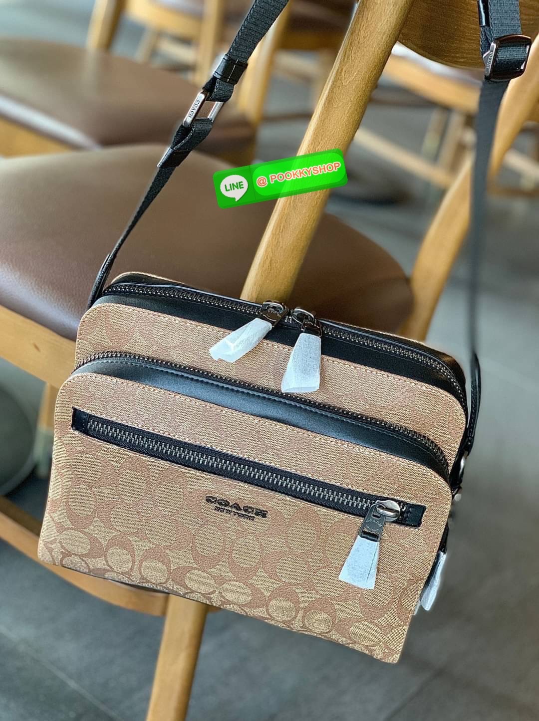 COACH WEST CAMERA BAG IN SIGNATURE ((91485)) ðšāļāļĨāļąāļāļĄāļēāļāļēāļĄāļāļģāđāļĢāļĩāļĒāļāļĢāđāļāļāļāđāļēāļē! āļāļĢāļ°āđāļāđāļēāļŠāļ°āļāļēāļĒāļāļđāđāļāļēāļĒ((āļāļđāđāļŦāļāļīāļāļāđāđāļāđāļŠāļ§āļĒāļāļĩāđāļāļĩāļĒāļ§āļāđāļ°ð)) āļŦāļāļąāļāđāļāđ āđāļĨāļ°āļŦāļāļąāļCanvasāļŠāļ§āļĒāļāđāļ° āļĄāļĩāļāđāļāļāļāļīāļāļŦāļāđāļē//āļāđāļāļāļāļīāļāļāļĨāļēāļāļāļ§āđāļēāļ//āļāđāļāļāļŦāļĨāļąāļāđāļāļāļāļīāļāļāļđāđ āđāļŠāđāļŠāļąāļĄāļ āļēāļĢāļ°āđāļāļāļĢāļ°āļāļģāļ§āļąāļāđāļāđāđāļĒāļāļ°;āļāļĢāđāļāļĄāļāđāļāļāđāļĨ