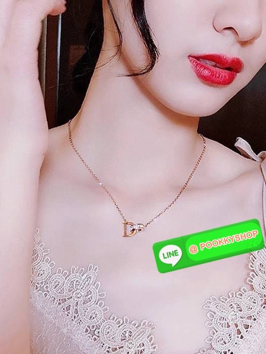 ✴️พร้อมส่งความสวย! ไอเท็มหายาก! ห้ามพลาดค่ะ!✴️ “DIOR” D LUNE NECKLACE VIP GIFT WITH PURCHASE ORIGINAL PACKAGE (GWP) ของกำนัลสุดเลอค่าจากการแลกคะแนนสะสมสำหรับ DIOR VIP Membership! หายากชวนสะสมดีไซน์เรียบหรูคลาสสิคไอเท็มแบบนี้นานๆจะหลุดมาให้ช้