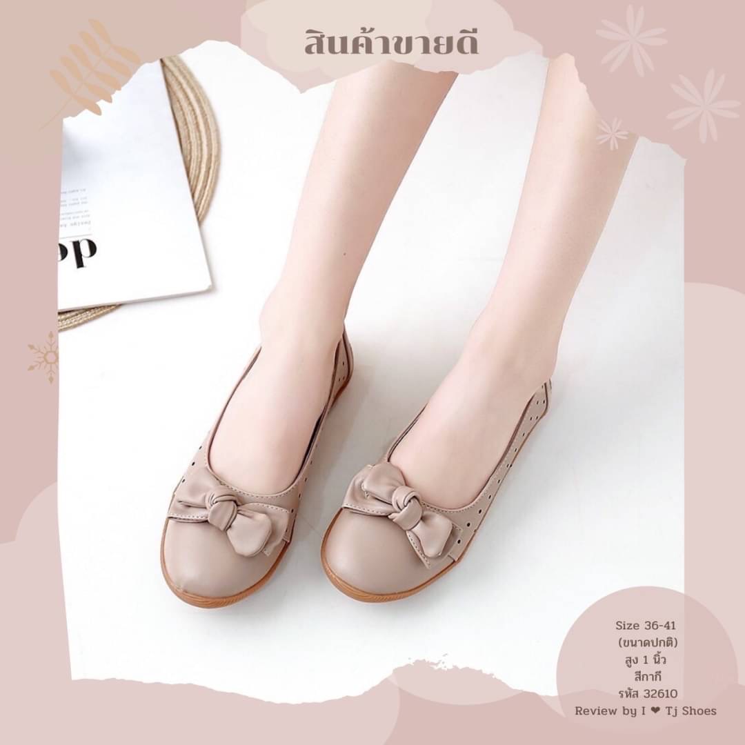 พร้อมส่งรองเท้าเพื่อสุขภาพ ที่ทั่งเกร๋ทั้งน่ารักสุดๆ รองเท้ารุ่นนี้เป็นงานสั่งทำพิเศษ หนังนิ้มนิ่ม ประดับโบว์น่ารักๆ มีรูระบายอากาศใส่แล้วเท้าไม่อับ น้ำหนักเบา ใส่นุ่มเดินทั้งวันได้สบายมากๆ ส้นยางเกรดพรีเมี่ยมอย่างดี แมทกับชุดอะไรก็เกร๋ เป็นรุ่นแนะนำ ซื้อ