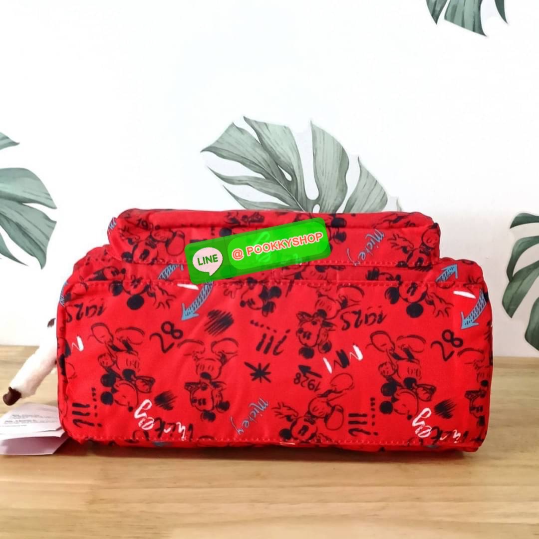 KIPLING RETH CROSSBODY BAG ซับในตาราง วัสดุ Nylon +polyester กระเป๋าสะพายข้างหรือ สะพาย Crossbody ได้ ช่องหน้าเปิด-ปิด ด้วยซิป พร้อมช่องแยกบ่อยด้านข้าง ช่องหลัก 2 ช่อง ด้านในโล่งกว้าง สามารถจุสัมภาระได้เยอะ พร้อมช่องซิปหลัง สายสะพายปรับระดับสั้น-ยาว ได้ f