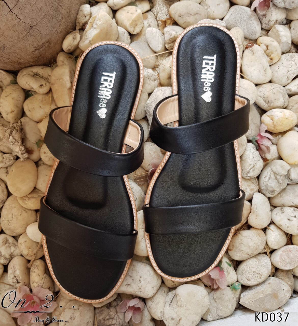 Zara Shoes แตะสองตอนงานหนัง Zara style หนังเรียบสีสวยพื้นนิ่มงานจริงใส่สวยคะ มา 4 สี