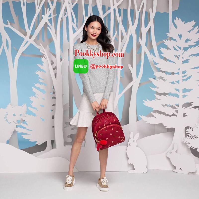 Kipling Disney's Backpack collection สุดน่ารักจากแบรนด์ kipling ขนาดกำลังน่ารักพอเหมาะสำหรับใส่ของระหว่างวัน และช่องจัดเก็บอีกหลากหลายรูปแบบ ดีไซน์สวยนับเป็นอีกหนึ่งกระเป๋าเป้ที่พร้อมให้คุณได้สะพายออกไปข้างนอกได้ทุกวันอย่างมั่นใจ เพราะแมทช์เข้ากับทุก