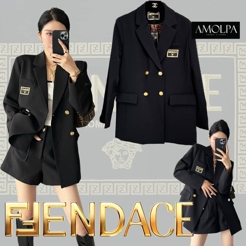 พร้อมส่ง!!! มาต่อที่ สูท BLAZER งาน FENDIxVERSACE BLAZER ผ้านางดีเริ่ดดด ซับในอย่างดี ใส่แล้วต๊าซมาก สวยหรู ไฮโซ อย่าลืมจัด นะคะ งานดีมากกก ผ้าหนักกคุ้มราคาสุดๆ !! !! งานสวยงานดีต้องแบรนด์AMOLPA เท่านั้น !!