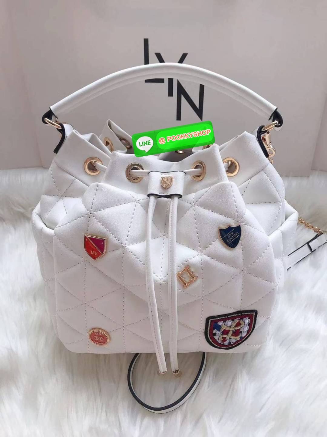 กระเป๋า Lyn สะพายข้าง ทรงขนมจีบ คอลเลคชั่นใหม่ งานแท้Outlet
