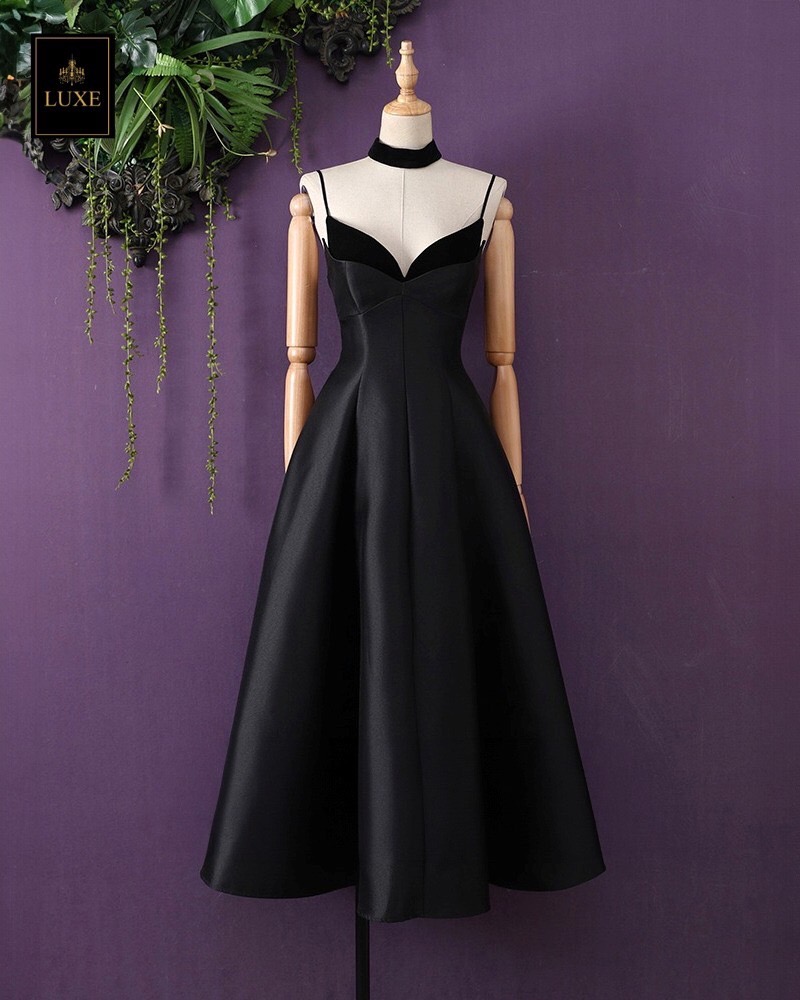 เดรสแฟชั่น เดรสเสื้อสายเดี่ยว ดีเทลหน้าอกโค้ง ซ้อน2เลเยอร์