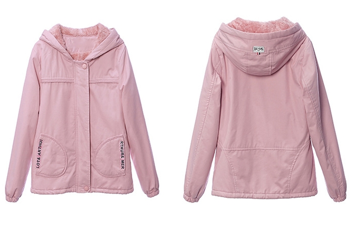 เสื้อกันหนาวแฟชั่นนำเข้า : เสื้อกันหนาวแฟชั่น พร้อมส่ง สีชมพู แขนยาว แต่งจั๊มปลายแขน ซับในบุด้วยผ้าขนสัตว์นุ่มๆ มีฮูทสุดเก๋ แบบซิบรูด กระเป๋า 2 ข้างใช้งานได้ งานสวยเหมือนแบบแน่นอนค่ะ หน้าหนาวปีนี้พลาดไม่ได้น้า