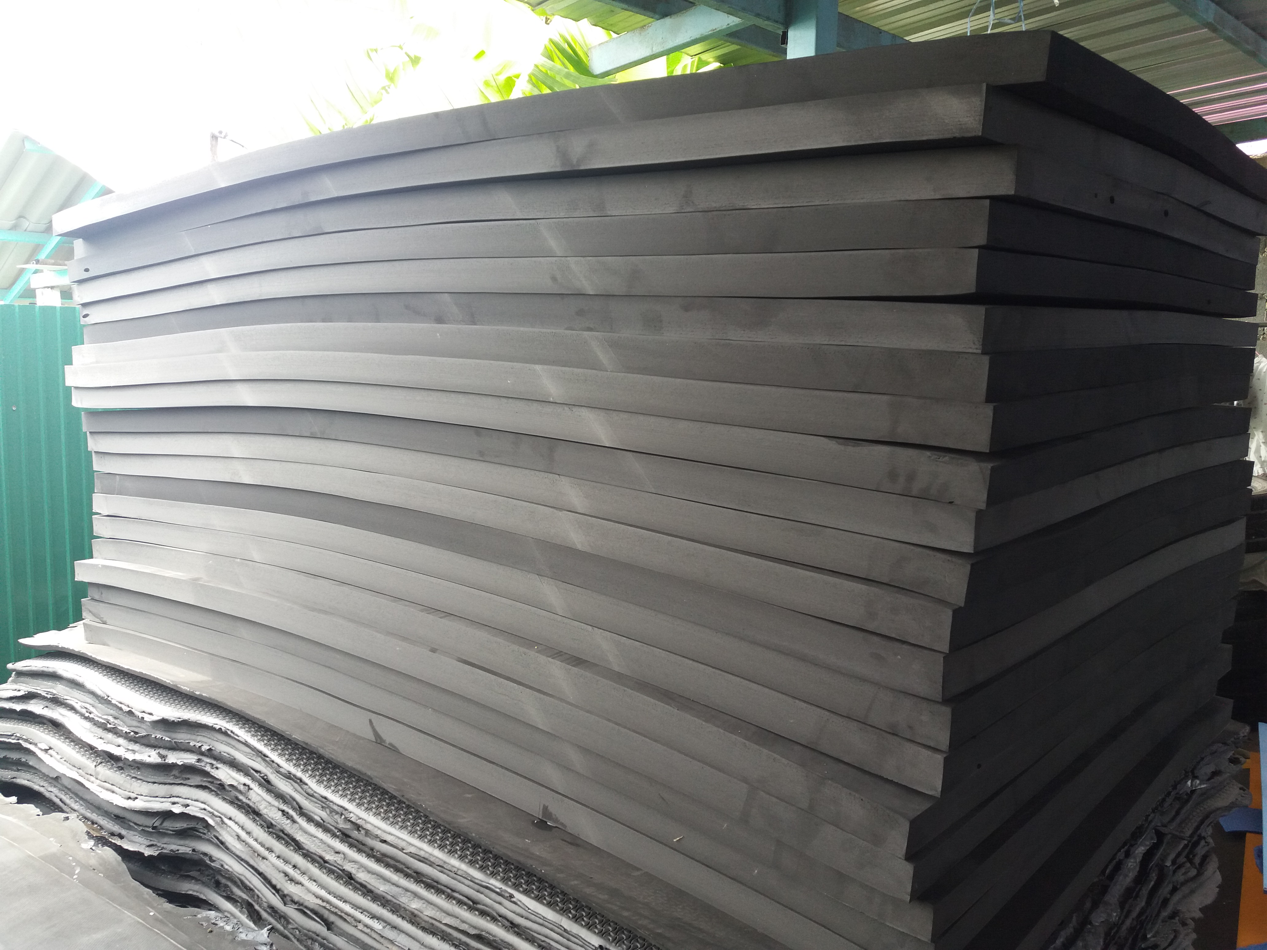 แพลอยน้ำ หนา 50 mm. ขนาด 130 x 240 ซม.