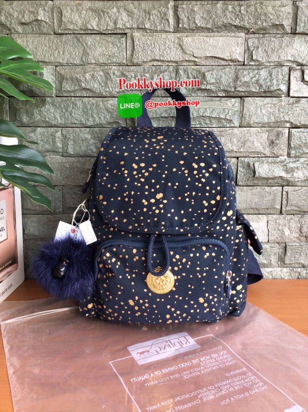 🚚 พร้อมส่ง 🚚 Kipling City Pack Mini Backpack รุ่น K12671 จาก Mayday collection วัสดุ Polyamide100% กันน้ำ แบ่งเป็น 3 ช่องการใช้งาน
