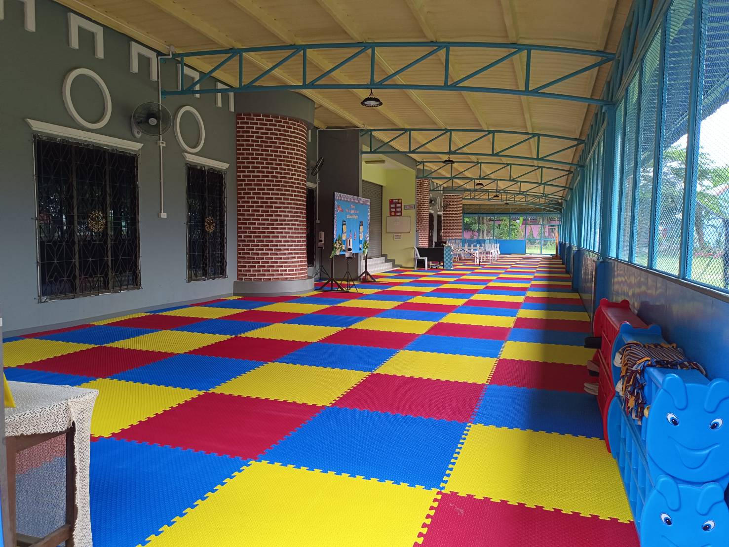 แผ่นยางปูพื้นกันกระแทกจิ๊กซอว์