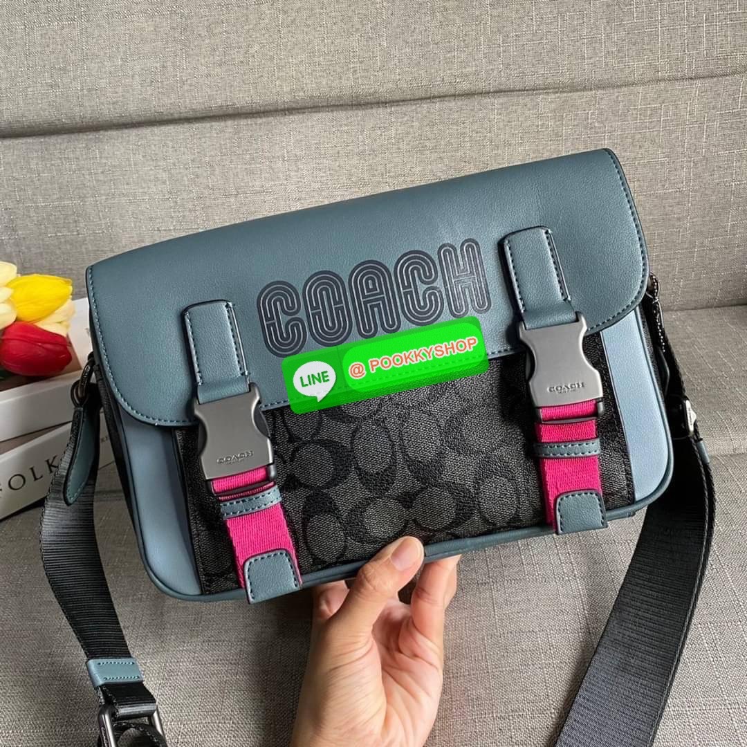 COACH TRACK CROSSBODY IN COLORBLOCK SIGNATURE CANVAS WITH COACH PATCH (C6657) 🛍🛍กระเป๋าสะพายทรงแมสเซ็นเจอร์ ทรงสวยรุ่นที่ต้องมีติดตัวคะหนุ่มๆ จุของได้เยอะมากแบ่งเป็นสัดเป็นส่วน วัสดุหนังแคนวาสสลับหนังแท้ กระเป๋ามีตัว ล็อค มีซิปด้านใน ด้านห