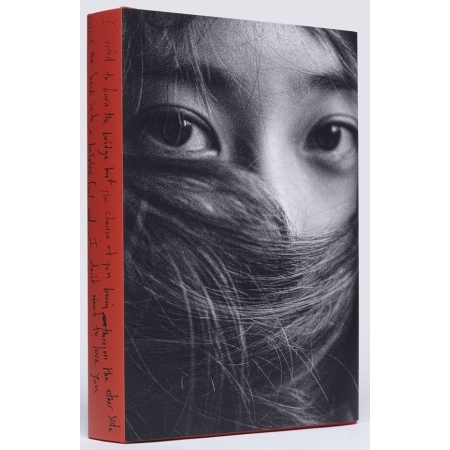 F(X) KRYSTAL PHOTOBOOK - I DON’T WANT TO LOVE YOU