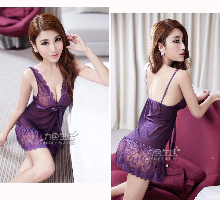 ชุดนอนเซ็กซี่ ชุดนอนซีทรู ชุดนอนสายเดี่ยว แต่งลูกไม้ สีม่วงเข้ม ติดริบบิ้น เพิ่มความหวานใต้อก เนื้อผ้าทิ้งตัว เกรดPremium สวยเซ็กซี่ ยั่วยวนมากๆคะ+G-string