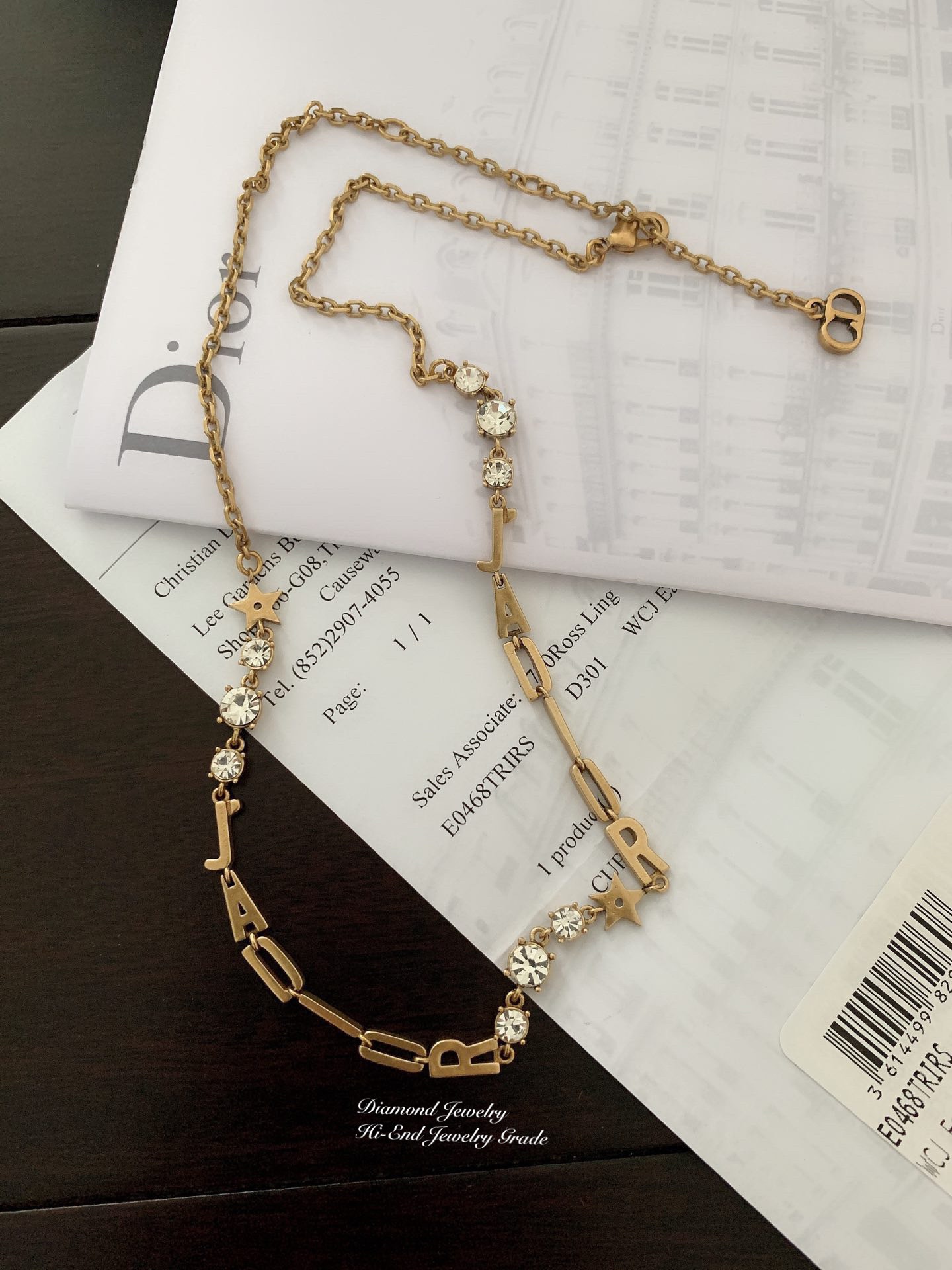 Hi-End Quality !!!! Christian Dior Necklace สร้อยคอดิออ คอเลคชั่นล่าสุด งานสวยคะ ตัวเรือนสีทอง น้ำหนักใกล้เคียงของจริงที่สุด งานอย่างดี มีน้ำหนัก ** ไม่ใช่งานเกรดถูกนะคะ ** สั่งผลิตจากต้นแบบแท้ ดาราเซเลปใส่กันแทบทุกคน ใส่ได้ตลอดไม่ตกเทรน เข้ากับทุกการแต่ง