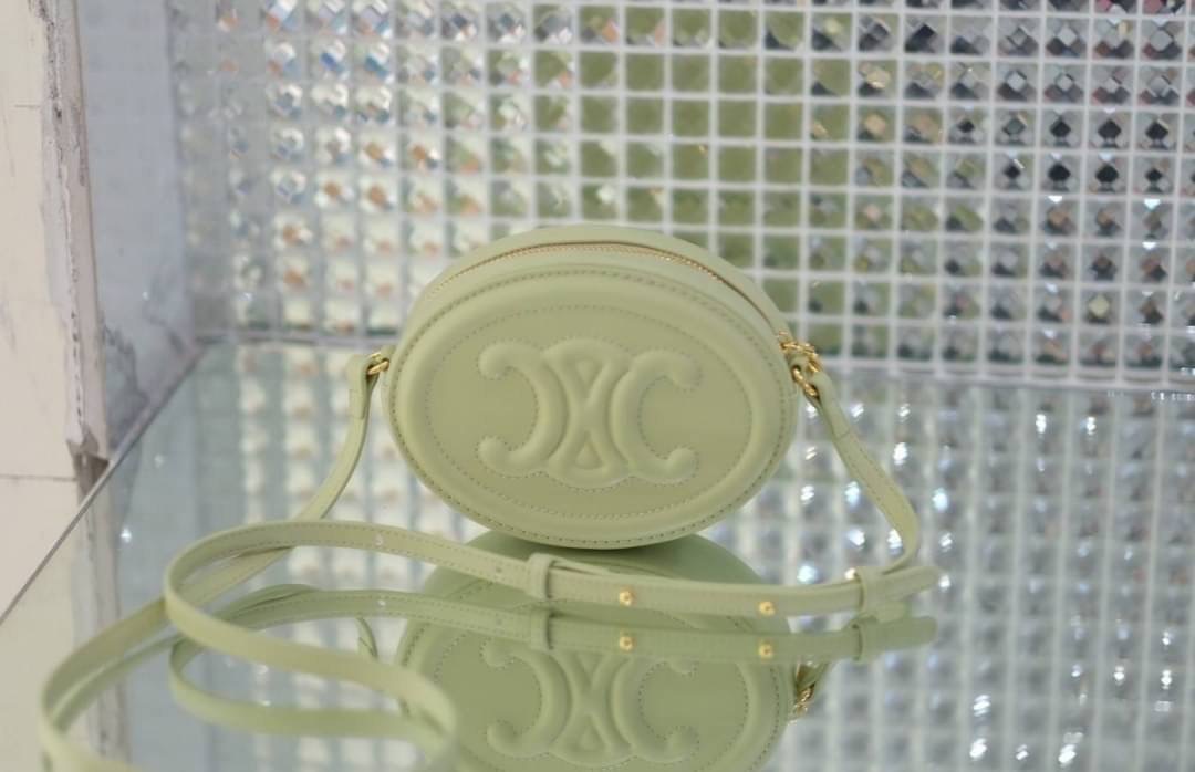 (Megaphone) มาอีกรอบละจร้าาา 💥ซีรีน ชนช๊อป สุดปังอลังการงานสวยงานดีหนังเลิศ โลโก้หนานูนหาที่ติไม่ได้ ได้งานไปแล้วต้องกรี๊ดๆๆ