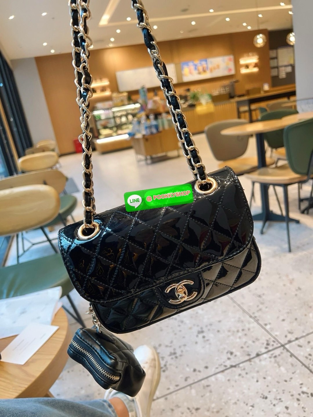 NEW ARRIVAL! สุดหรู สุดคลาสสิค ยอมใจใก้กับความสวยของน้องงค่าา ✈️สะพายต่างประเทศไปชิลๆเลยค่าา CHANEL VIP MAKE UP WITH BAG STARS