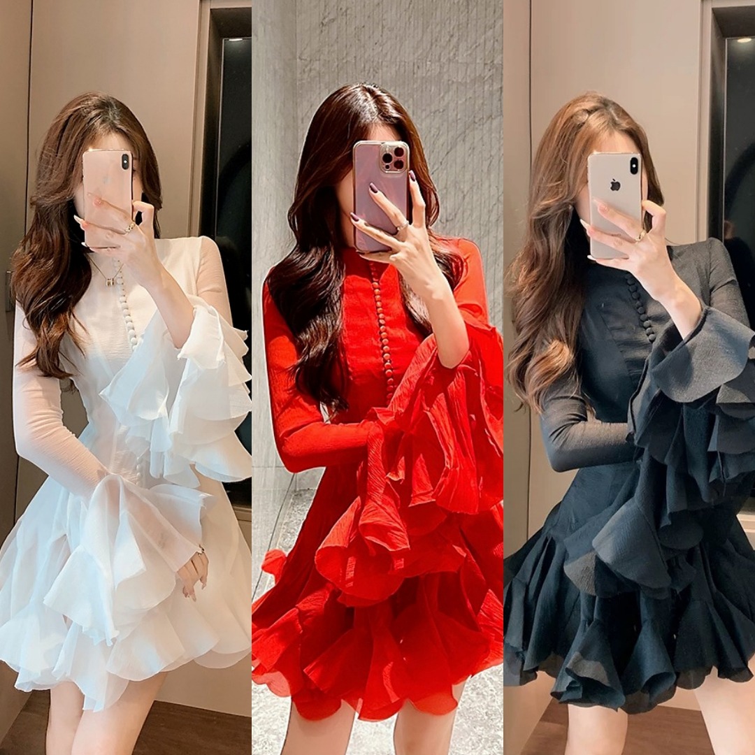 เดรสแฟชั่น เดรสกระโปรงสั้น เสื้อคอกลมแขนยาว ตีเกล็ดเข้ารูป