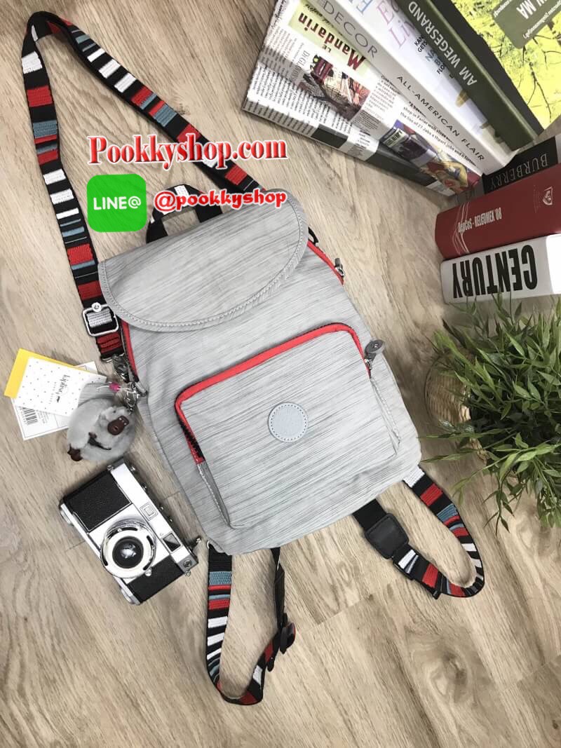 พร้อมส่งความสวย..ราคาสุดคุ้ม! NEW ARRIVAL! KIPLING ART 2WAY BACKPACK กระเป๋าสะพายเป้สไตล์ลำลองรุ่นใหม่ล่าสุดวัสดุ Nylon+Polyester 100% โดดเด่นที่สามารถสะพายได้หลายแบบ ทั้งแบบเป้ หรือใช้สายยาวสะพายไหล่ได้ Crossbodyได้ หูหิ้วเเละสายสะพายลวดลายสวยตามคอนเซปคอ