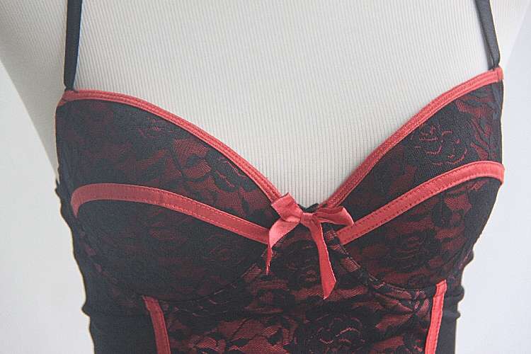 ชุดคอร์เซ็ต เดรสสั้น ชุดรัดทรง สไตล์คอร์เซ็ต แต่งริบบิ้นผูกหลัง สีดำ แต่งขลิบลูกไม้ส้ม มีดันทรงในตัว +สายรัดถุงน่อง Size M (B75 /C70) งานนอก สวยเทพเลยคะ