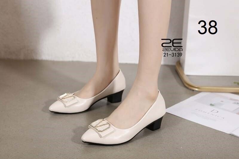 SALE ลดกระหน่ำเคลียร์สต๊อก 390 ส่งฟรี ems เลยจ้า สินค้าใหม่ไม่มีตำหนิ