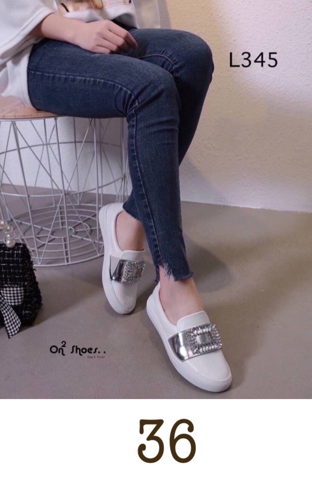 SALE ลดกระหน่ำเคลียร์สต๊อก 390 ส่งฟรี ems เลยจ้า สินค้าใหม่ไม่มีตำหนิ