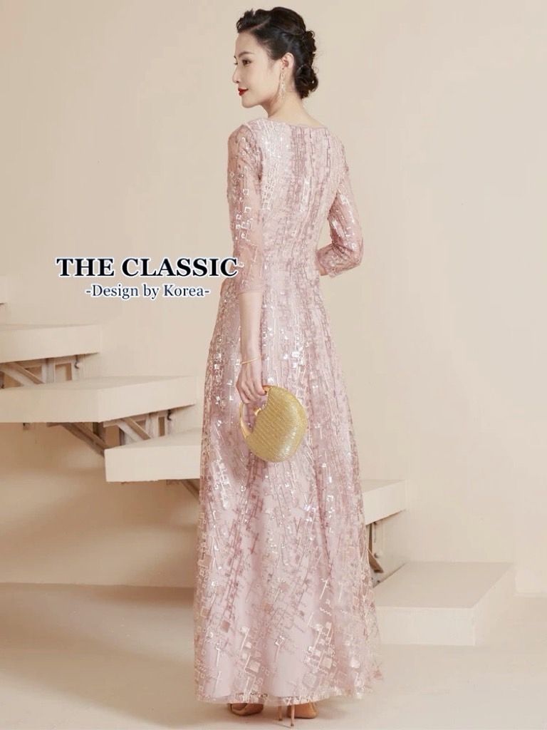 เดรสแฟชั่น เดรสออกงานปักเลื่อม ใช้ผ้าซีทรูเนื้อดีปักบวดลายเลขาคณิต