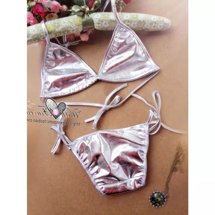ชุดบิกินี่ เซ็กซี่ ชุดทูพีซ สีเทาเงิน แบบผูก ขนาด Free Size สวย เปรี้ยว เริ่ด เซ็กซี่ อย่าบอกใครเลยคะ