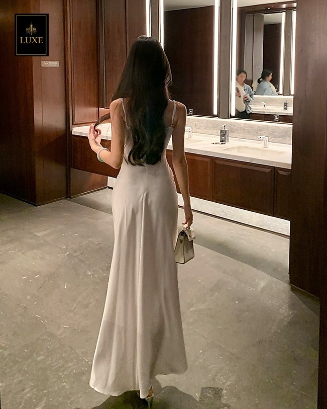 เดรสแฟชั่น แม็กซี่เดรสเสื้อสายเดี่ยว มีโครงสไตล์คอร์เซ็ต กระโปรงจับเดรป