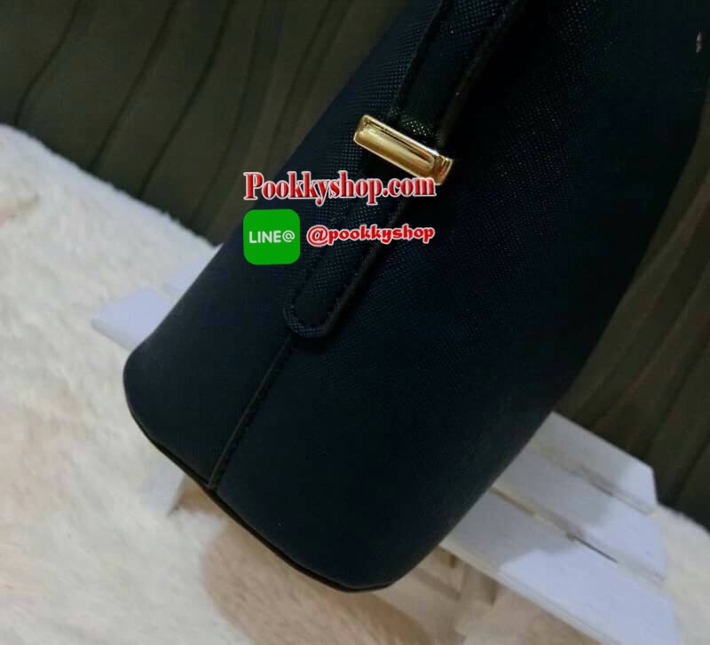 KATE SPADE CEDAR STREET MANDY แบรนด์ดังจากอเมริกาสุดฮิต กระเป๋าขนาดน่ารัก สะพายข้าง หนัง saffiano ภายในลายสวยเก๋สีทองเรียบหรู ทรงแข็งอยู่ทรง MUST HAVE!!