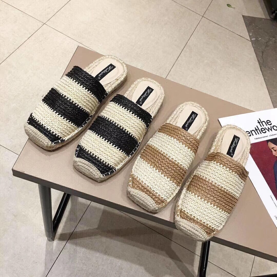 พร้อมส่งรองเท้าเปิดส้น Detail รองเท้าเปิดส้นงานใหม่ วัสดุเป็นงานสานสลับสีค่ะ งานเกร๋ๆค่ะ งานสวยจริงค่ะ ใส่สบาย ใส่ออกมาไม่ซ้ำใครแน่นอนค่ะ ห้ามพลาดเลยคะ ของมันต้องมี