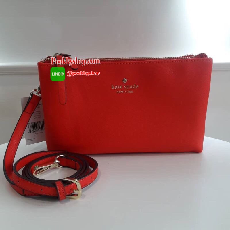 BEST SELLER!! KATE SPADE 2 ZIPS CROSSBODY BAG กระเป๋าสะพายครอสบอดี้ ทรงน่ารัก เปิดปิดกระเป๋าด้วยซิป2ช่อง ด้านในมีช่องซิป อีกด้านมีช่องใส่ของ หนังนื่ม นุ่มมือ สายสะพายเลื่อนปรับระดับได้ สามารถใส่กปต.ยาว ได้พอดีน้าา บอกเลยว่า เริ่ดมากจริงๆ คุ้มค่าราคาที่สุด